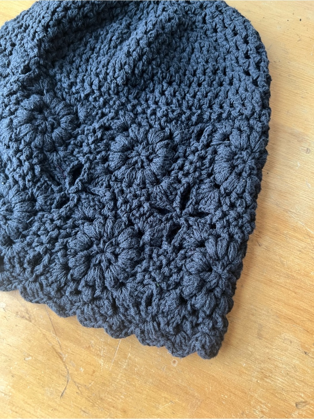 PROMO-FREE with any leotard purchase 
Vintage Black Crochet Floral Hat - Picture 3 of 4